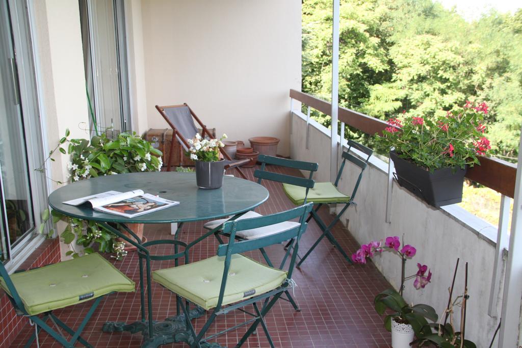 Les Hauts De Perrache Bed and Breakfast Sainte-Foy-lès-Lyon Esterno foto